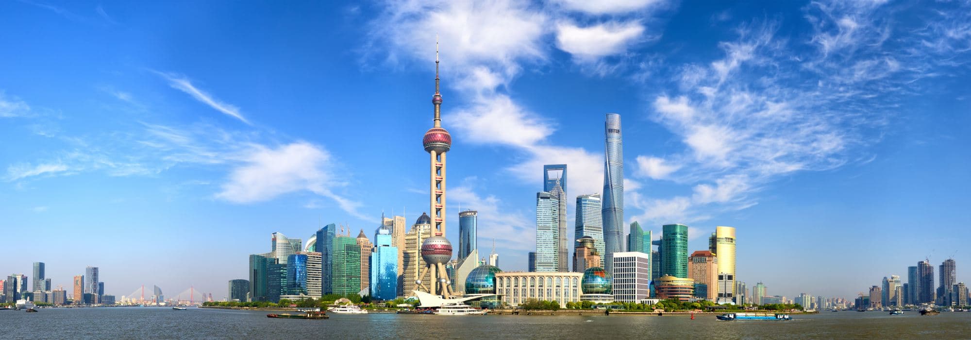 shanghai-skyline-panorama-2000x700
